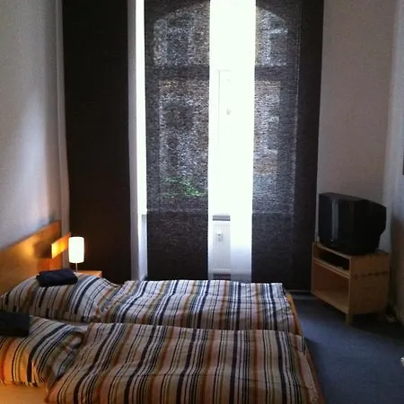 Apartment Gästezimmer Am Spielbergtor *