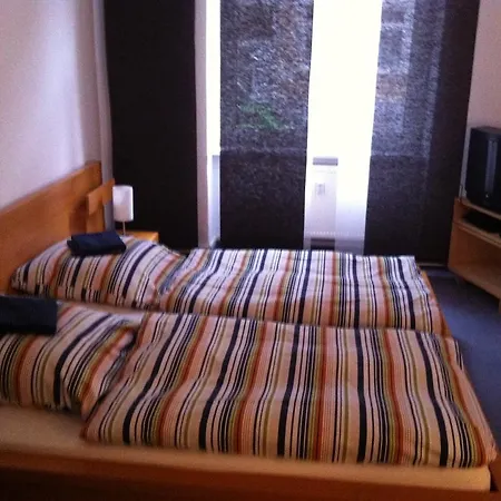 Apartment Gästezimmer Am Spielbergtor